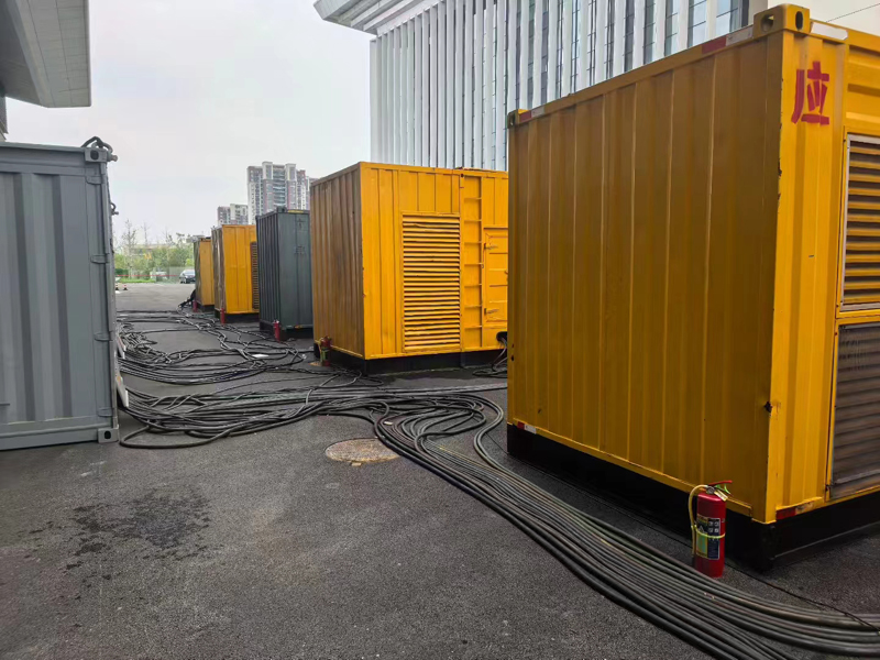 辽阳柴油发电机组冬季保养有哪些注意事项?